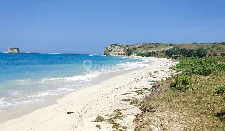 Tanah Pinggir Pantai Kaliantan Lombok 1