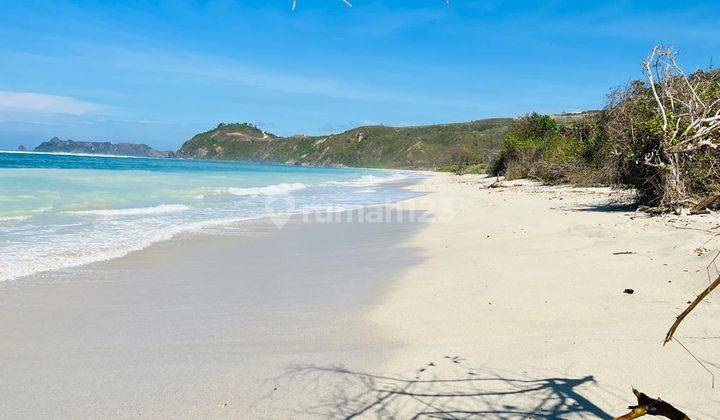 Tanah Pinggir Pantai Selong Belanak Dekat Amber Beach Resort 1