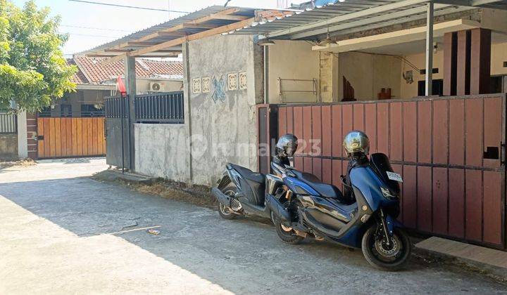 Rumah di Btn La Resort Labuapi  1