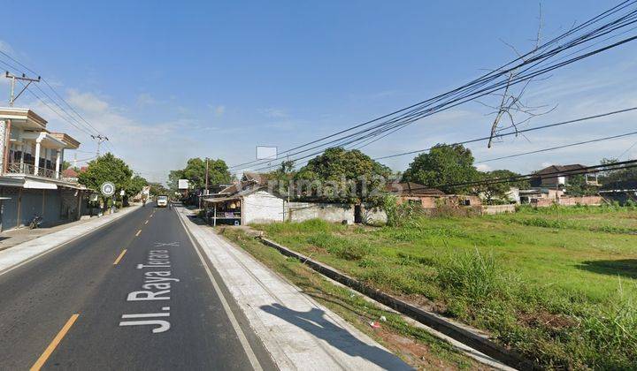 Tanah pinggir jalan raya Rarang Lombok Timur 1