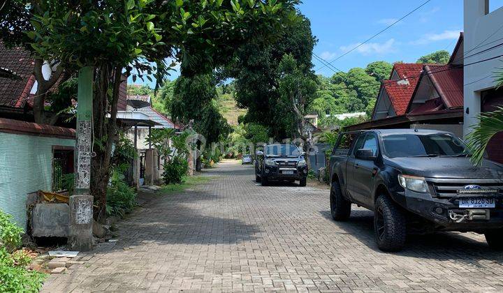 Rumah di Kompleks Green Valley Senggigi  1