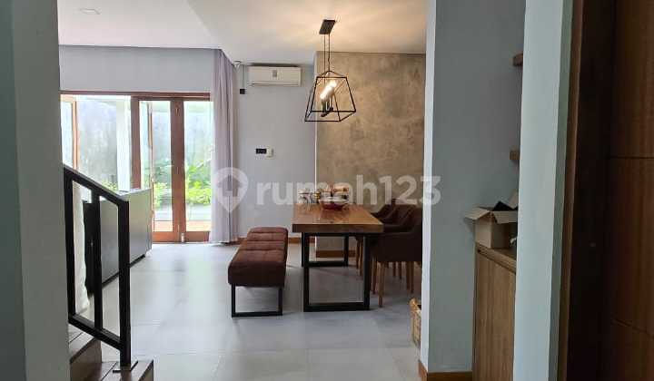 Rumah mewah dekat kampus NW Pagesangan Mataram 2