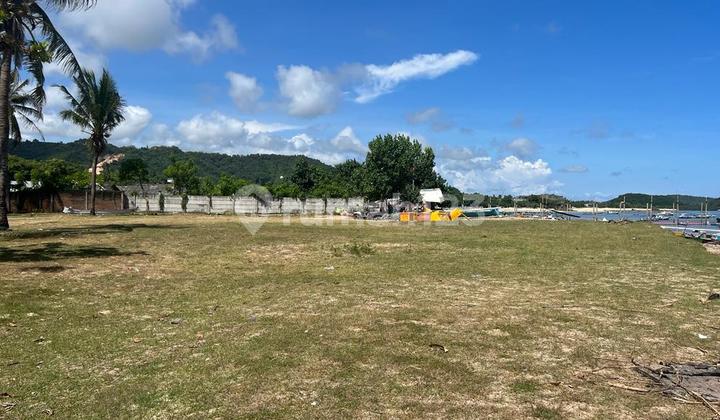 Tanah pinggir pantai sentral Kuta Mandalika Lombok 