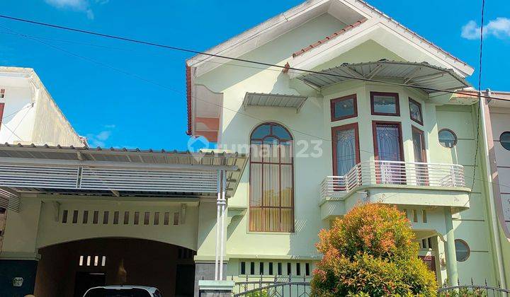 Rumah mewah dekat jalan adisucipto Mataram  1