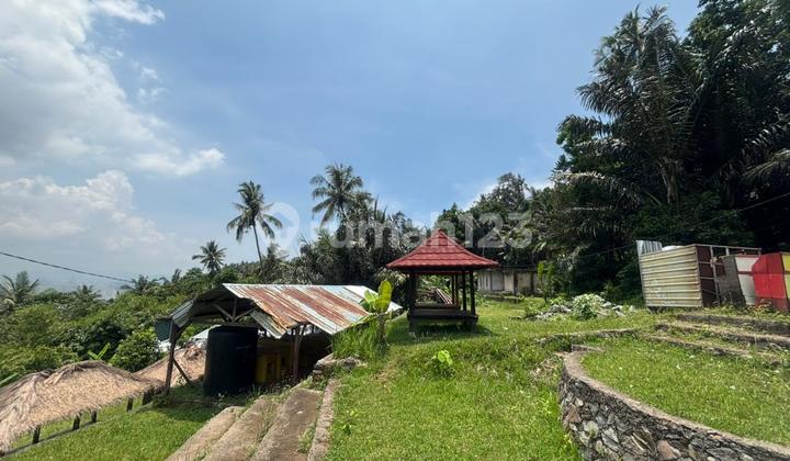 Tanah diatas bukit Bengkaung - Lombok Barat 