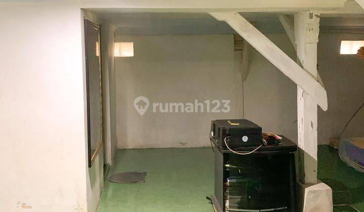 Rumah Dekat Jalan Panjitilar Mataram  2