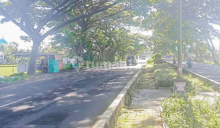 Tanah Pinggir Jalan Bypass Kuripan Menuju Bandara Internasional