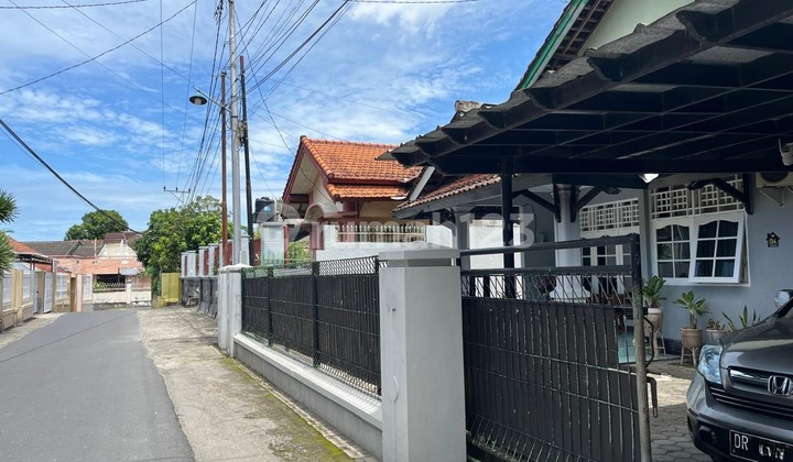 Rumah 3,5 Are di Monjok Dekat Polsek Selaparang