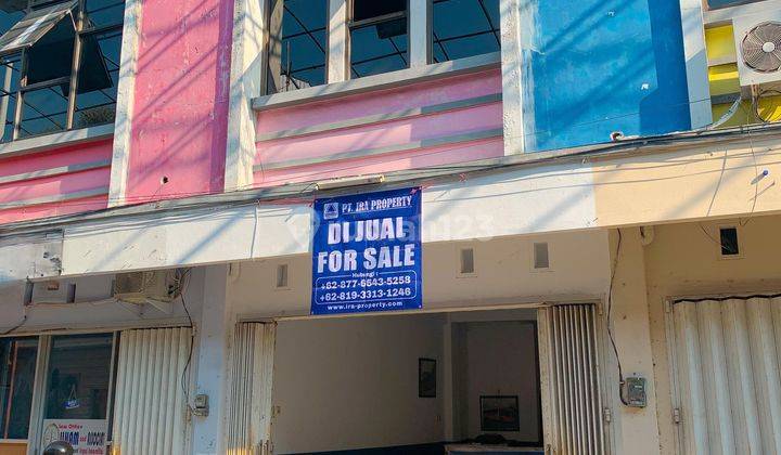 Ruko di Lawata Gomong dekat kampus unram  1