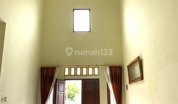 Rumah di Kompleks Griya Ellen Jl. Adi Sucipto  2