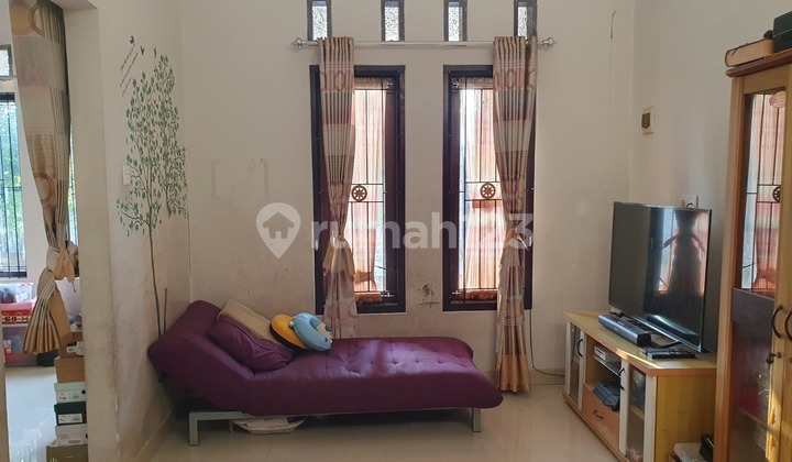 Rumah di Kompleks Udayana Pusat Kota Mataram 2