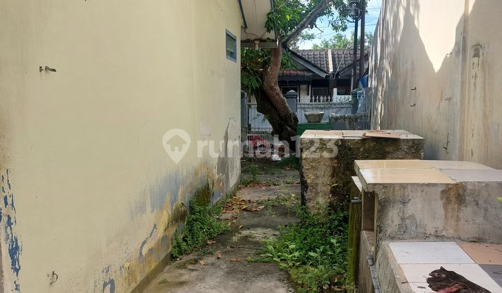 House in Pagutan Permai complex, Mataram city 2