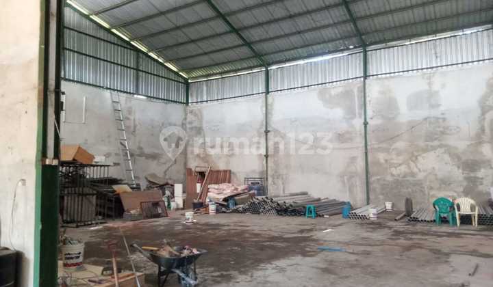 Warehouse in West Merembu Lombok