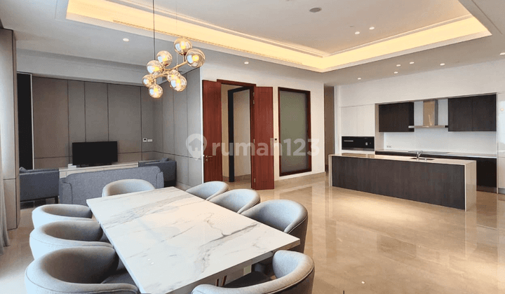 Apartment The Regent Residences Jakarta, 3 Bedrooms, Furnished With Nice Interior 2