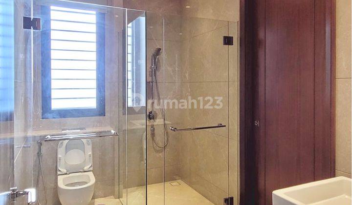 Apartment The Regent Residences Jakarta, 3 Bedrooms, Furnished With Nice Interior 19