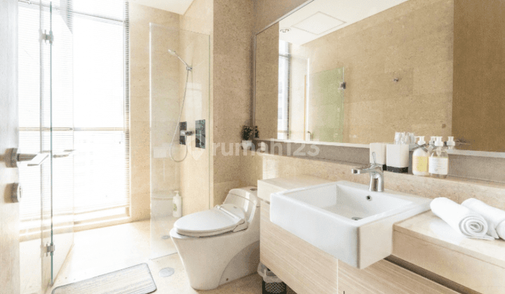 Senopati Suites Apartment 2 Bedrooms + Study Room With High Ceiling