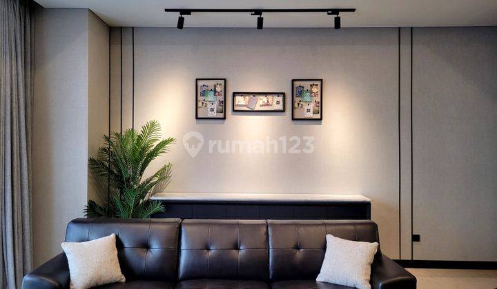 The Pakubuwono Menteng Apartment 3 Bedrooms, Furnished With Modern Interior 1