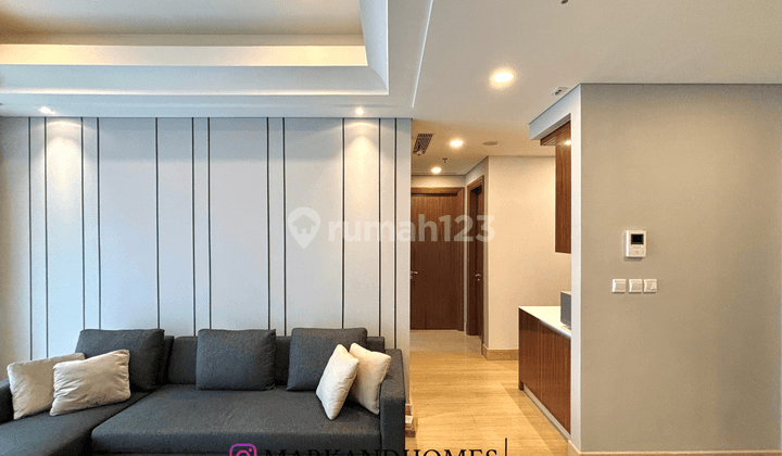 Dijual Murah South Hills, 2 Bedrooms Furnished With Good Interior Design 1