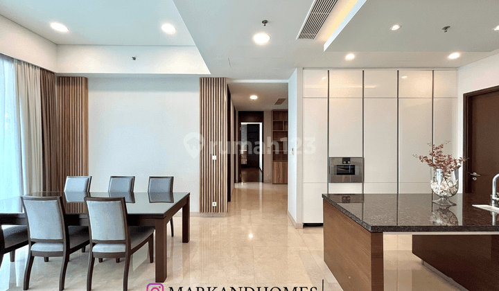 Dijual Apartemen Anandamaya Residences, 3 Bedrooms Private lift with spacious Living room & Furnished  2