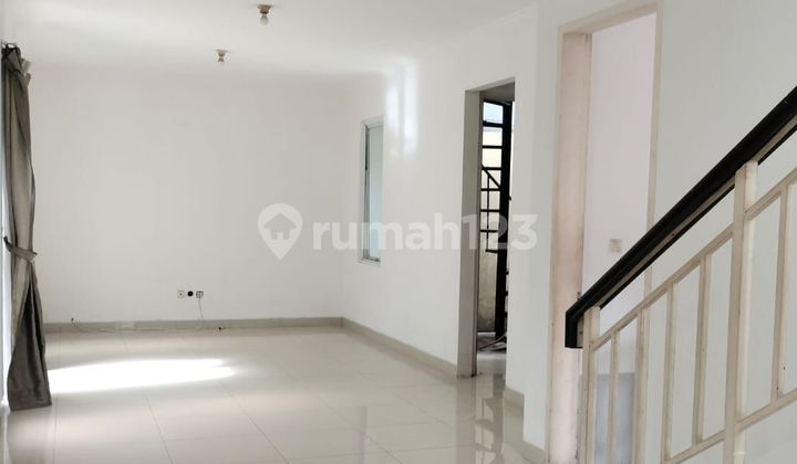 Nice House Ready to Live In Well-Maintained in Fiordini Cluster Gading Serpong 2