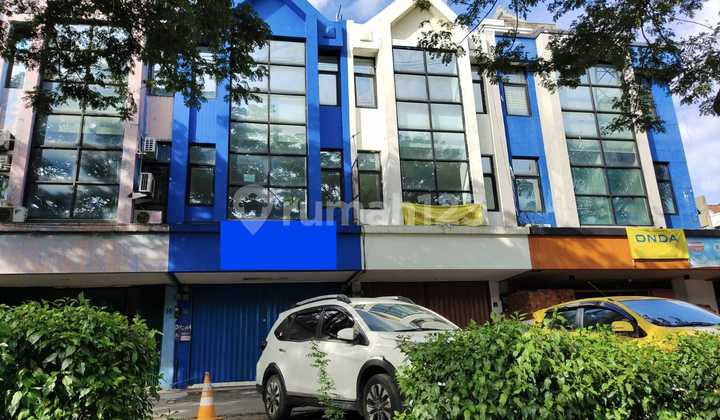 3-Storey Shop House in Gading Serpong 1A, Negotiable, Minimum 2 Years