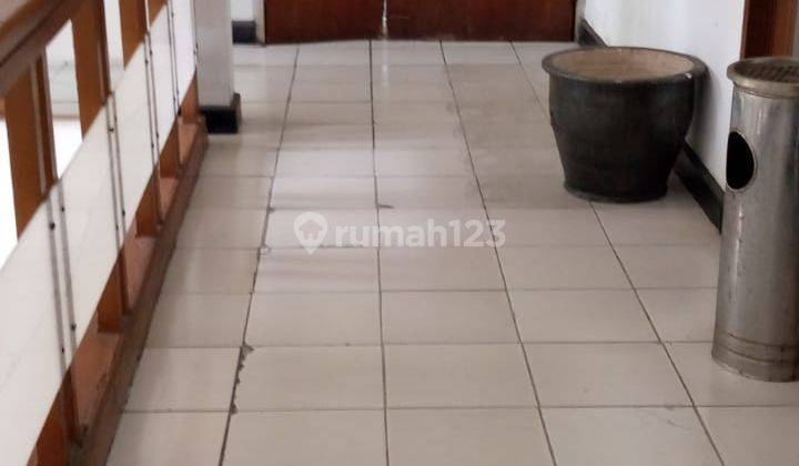 Gedung 3 Lantai Gedung Dibawah Njop di Gunung Sahari 10