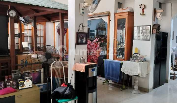 Nice House 2.5 Floors Citra Garden 1 West Jakarta Negotiable Nice House 2.5 Floors Citra Garden 1 West Jakarta Negotiable