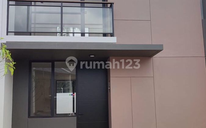 Rumah Baru Belum Pernah Dihuni di Cluster Cityzen Hills Park Serpong
