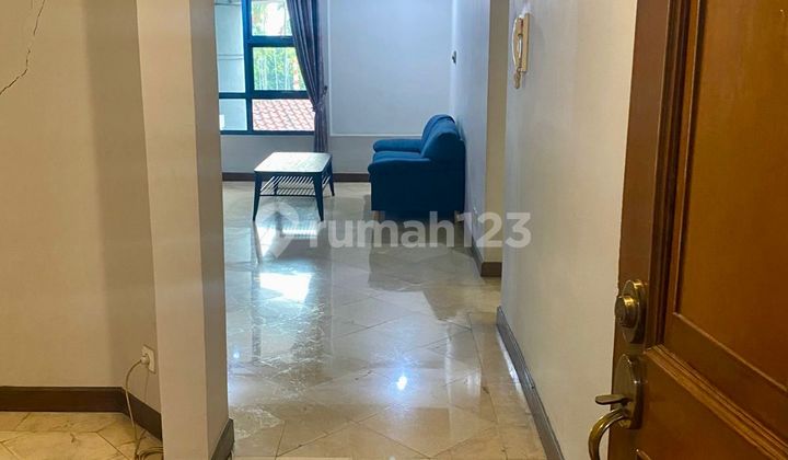 Apartment 3 BR Semi Furnished Di Grand Tropic Jakarta Barat Apartment 3 BR Semi Furnished Di Grand Tropic Jakarta Barat