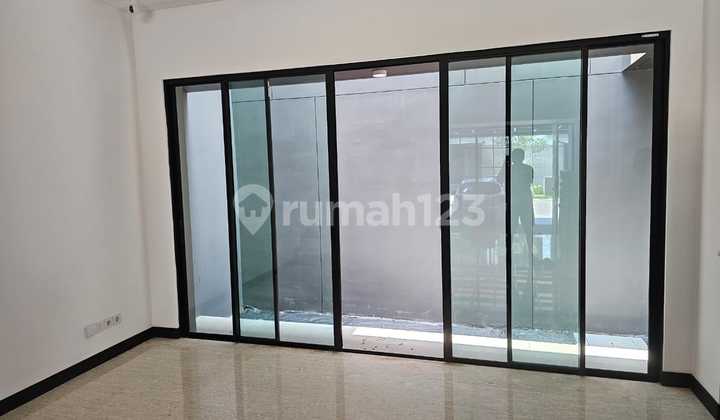 Luxury House In Welton Hiera BSD Tangerang 2