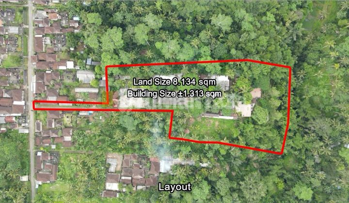 Tanah Luas Ada Villa ex Hotel Di Kampung Artis Gianyar Bali 
