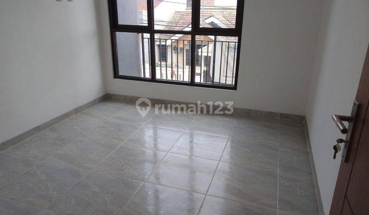 Dijual Rumah Bagus 3 Lantai ROOFTOP Di Nusa Loka Bsd 2