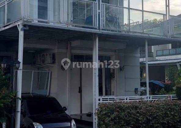 Rumah Bagus 2 Lantai Posisi Hook Di Lavon Tangerang  1