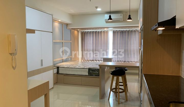 Apartment Type Studio di Tower Westwood Orange County Lippo Cikarang