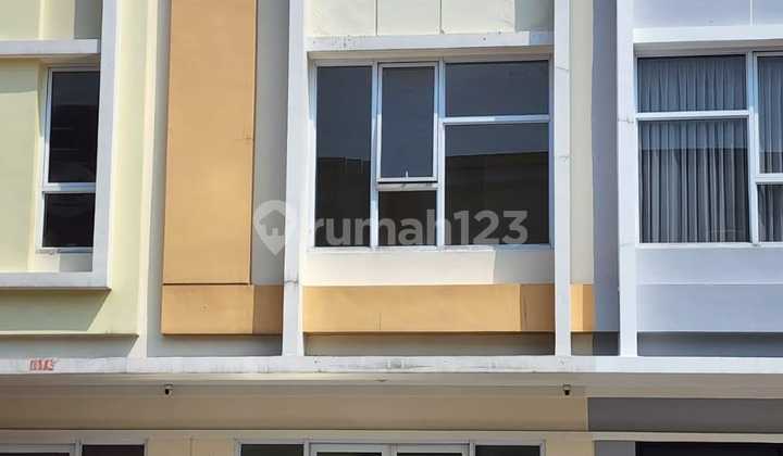 Ready-to-Use Shophouse in Pisa Grande Gading Serpong, Minimum Lease 2 Years Ready-to-Use Shophouse in Pisa Grande Gading Serpong, Minimum Lease 2 Years