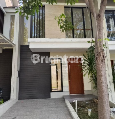 RUMAH SIAP HUNI UNDER 1M DI PERUM CITRALAND, SURABAYA BARAT 1
