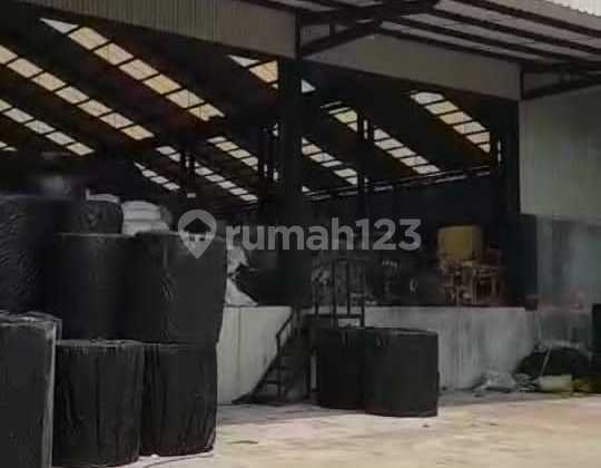 Gudang Dan Pabrik Di Poglar Kedaung Kali Angke Luas 1,5 Hektar