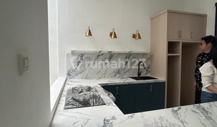 Brand New House in Metland Puri, Near Glc, Land Area 100M² Brand New House in Metland Puri, Near Glc, Land Area 100M²