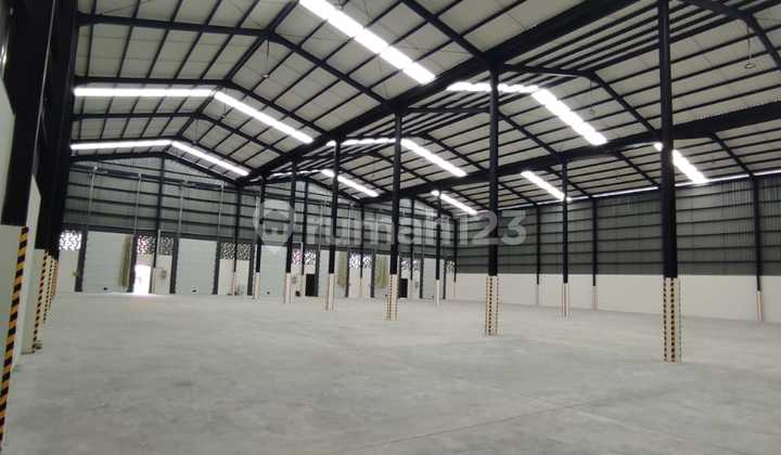 Gudang Di Benda Jurumudi Tanggerang, Luas 1638m² Ada Loading Dock