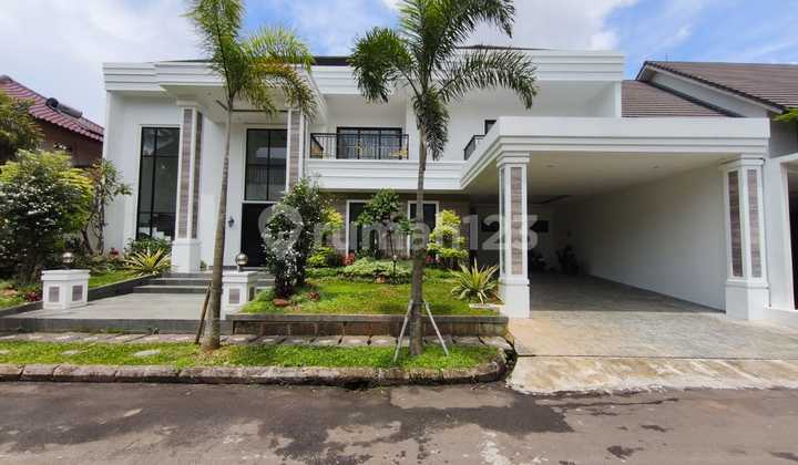 Rumah Mewah Brand New di Riverpark Sektor 8 Bintaro, Lt440m²