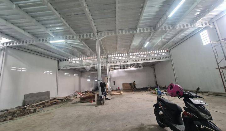 Gudang di Kembangan, Jakarta Barat, Bagus, Luas 956, Bebas Banjir 4