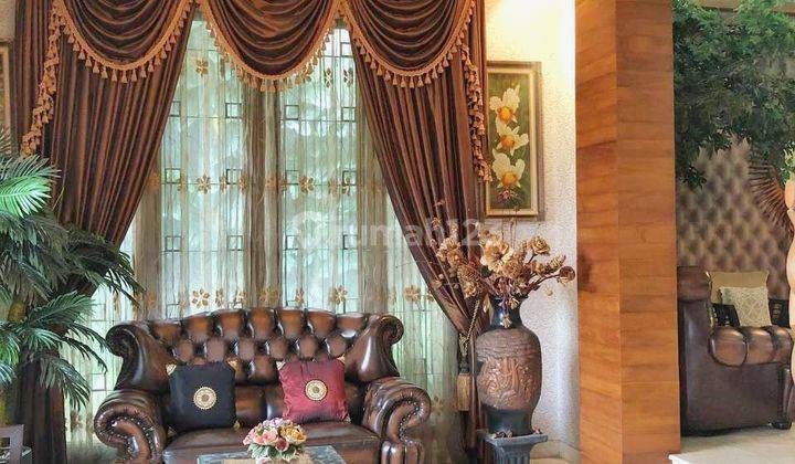 Rumah di Kebayoran Lama Jakarta Selatan, Full Furnish, Shm, 15.5m 4