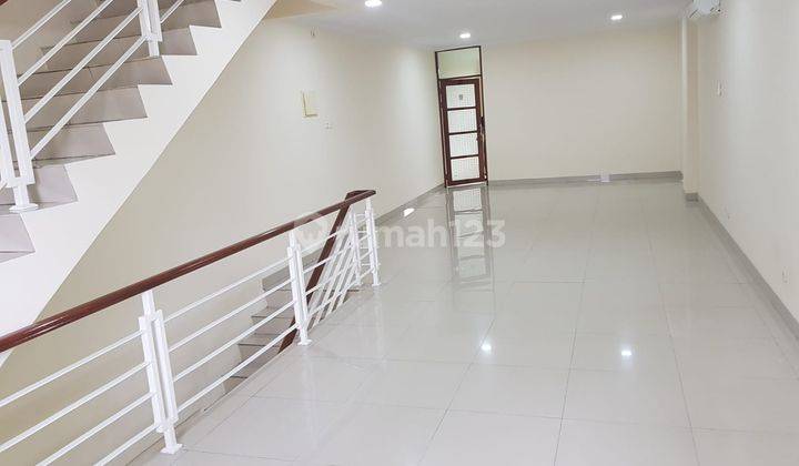 Ruko Kebayoran Lama Jakarta Selatan, Uk 4.5x20m, 4 Lantai, Hgb 7