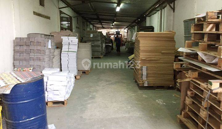 Pabrik di Cengkareng Jakarta Barat Luas 1.300m Shm,harga 15m Nego 2