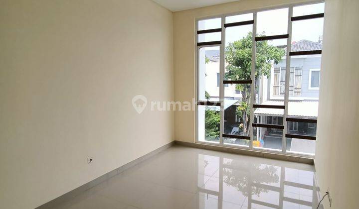 Rumah Di Green Lake City, Ukuran 6x18m, Hadap Selatan, Harga 2.5m 1