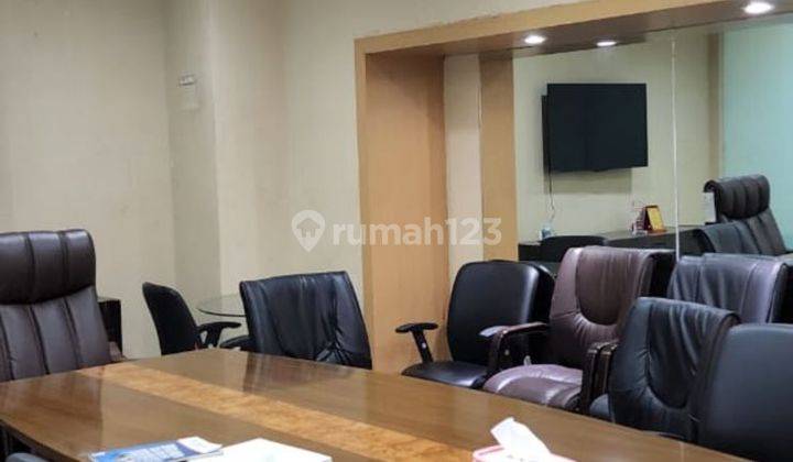 Office Space Di Central Park, Luas 400m, Lantai Dasar, Furnished 1