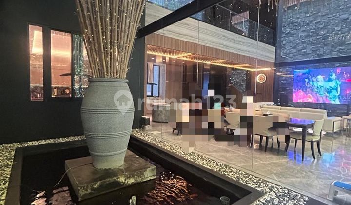 Rumah Mewah 4 Lantai di Pik Trimaran Permai Furnish Luas 20X30