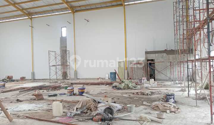 Warehouse in DPR Kav Warehouse Cipondoh Area 40x20 Flood Free