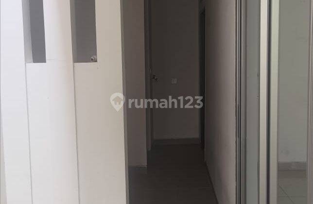 Rumah Bagus 2 Lantai Di PIK2 Luas 10x15m Posisi Hoek Berikut AC 2