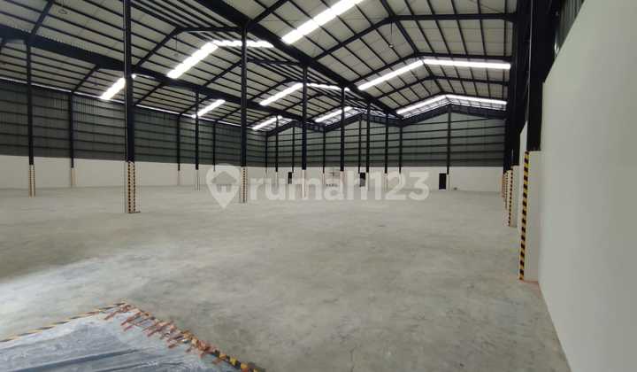 Gudang Di Benda Jurumudi Tanggerang, Luas 1092m² Ada Loading Dock